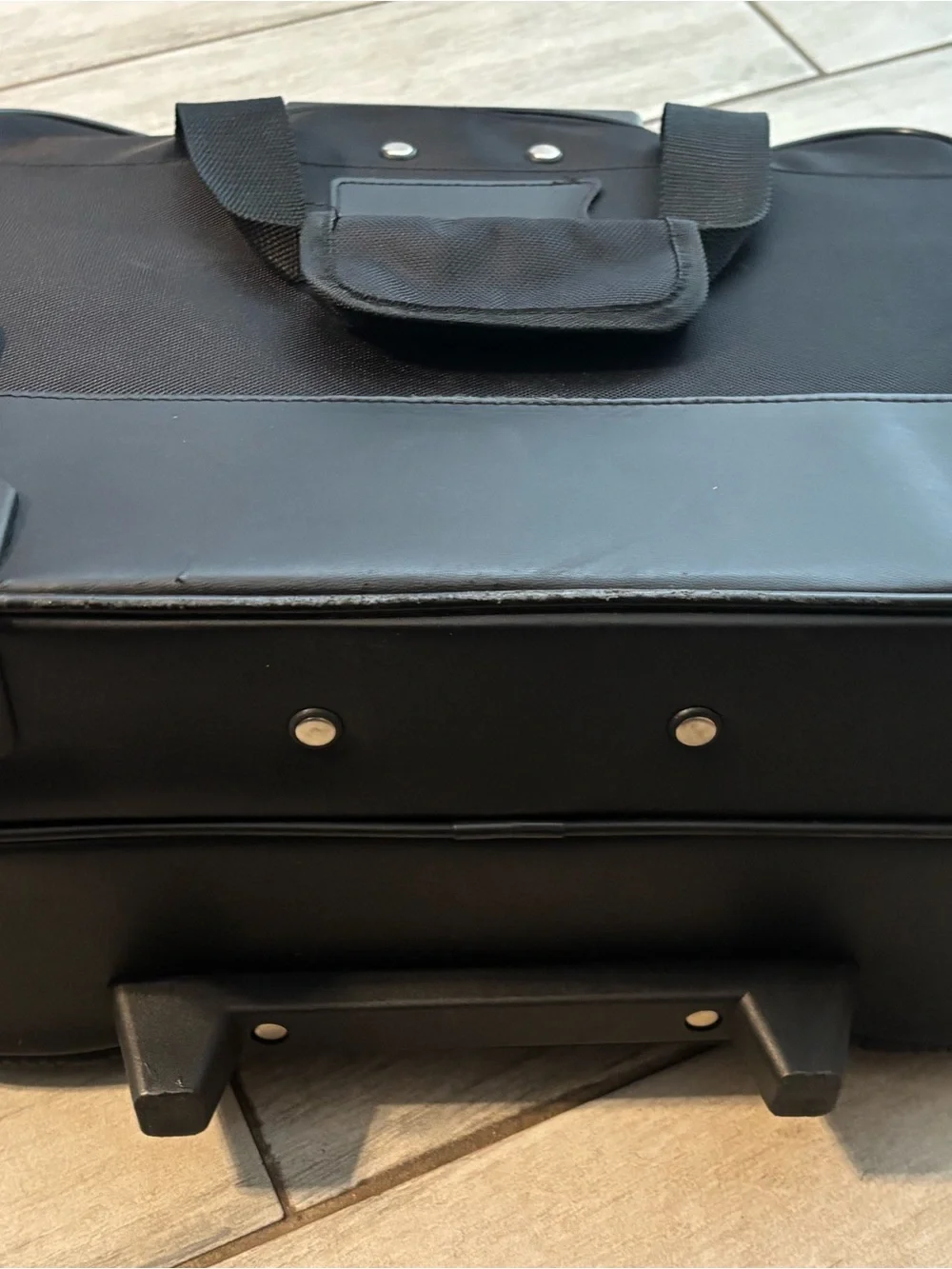 Targus Black Rolling Laptop Case with Front Organizer Pocket